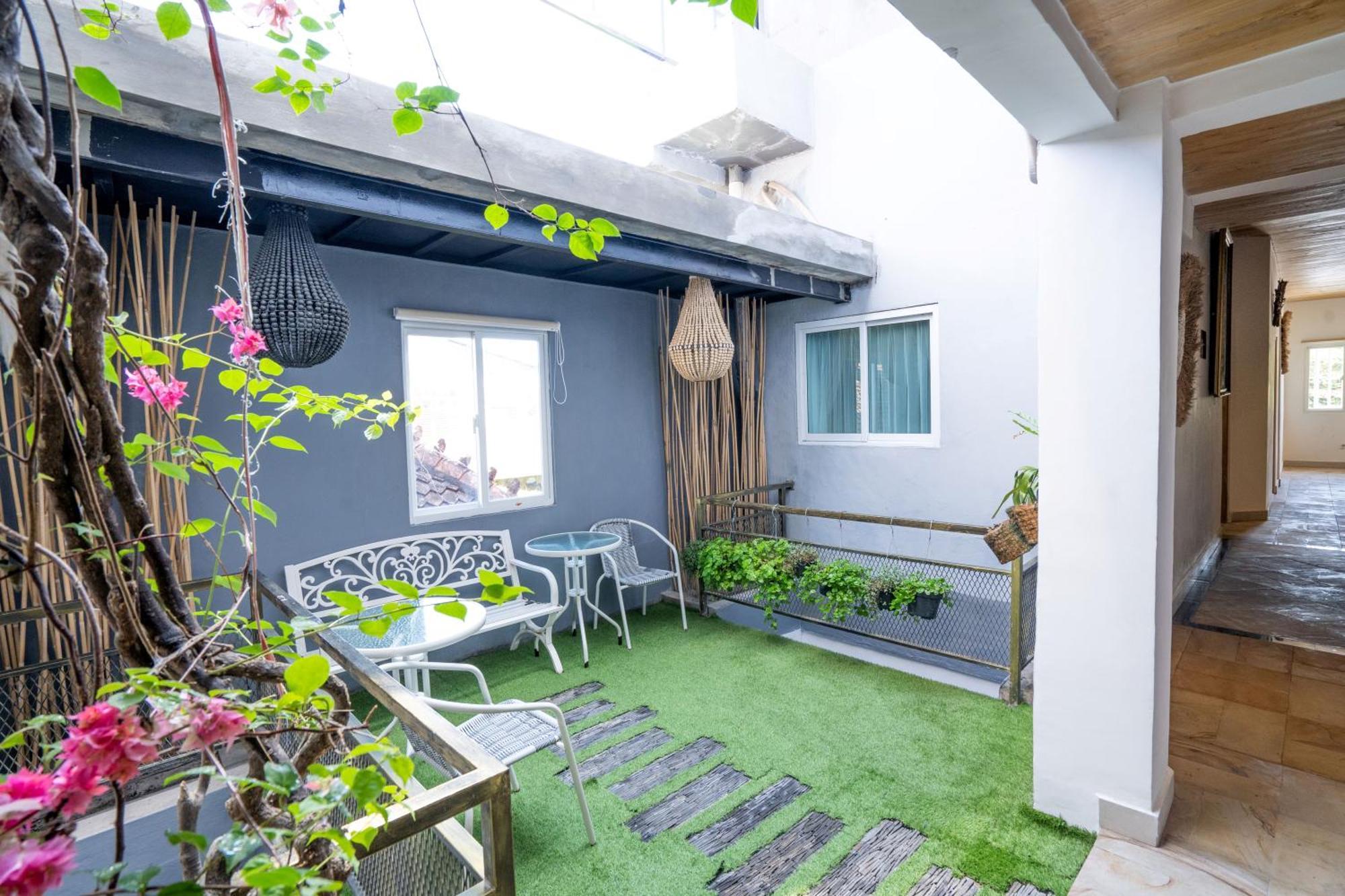 Oki Taru Residence Kuta Lombok Buitenkant foto